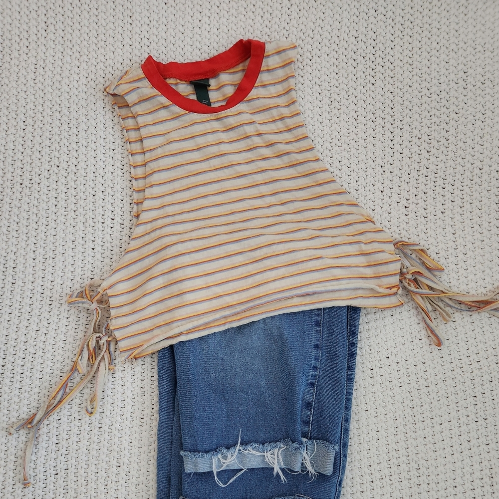 Retro mid drift tank